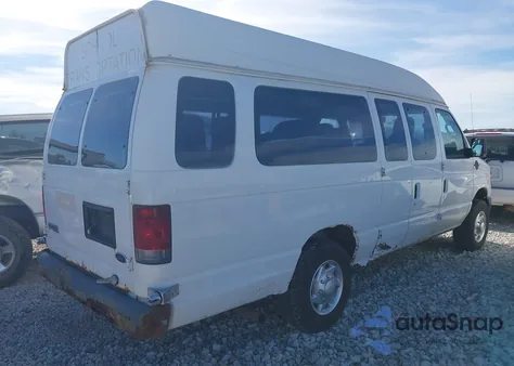 2010 Ford E-350 Super Duty Commercial/Recreational из США, поврежденный, VIN 1FTSS3EL5ADA23291